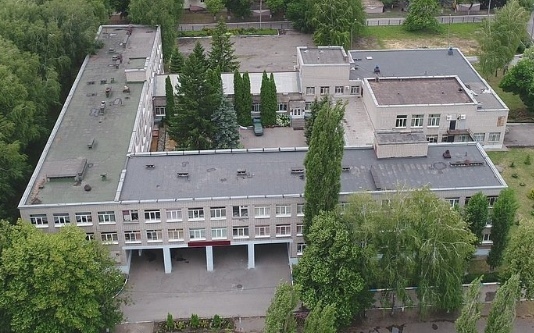 Фотография школы.